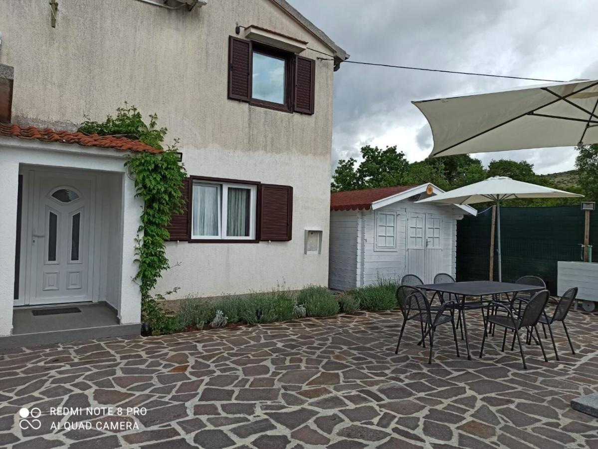 Apartment Snjezana Marina Exterior foto